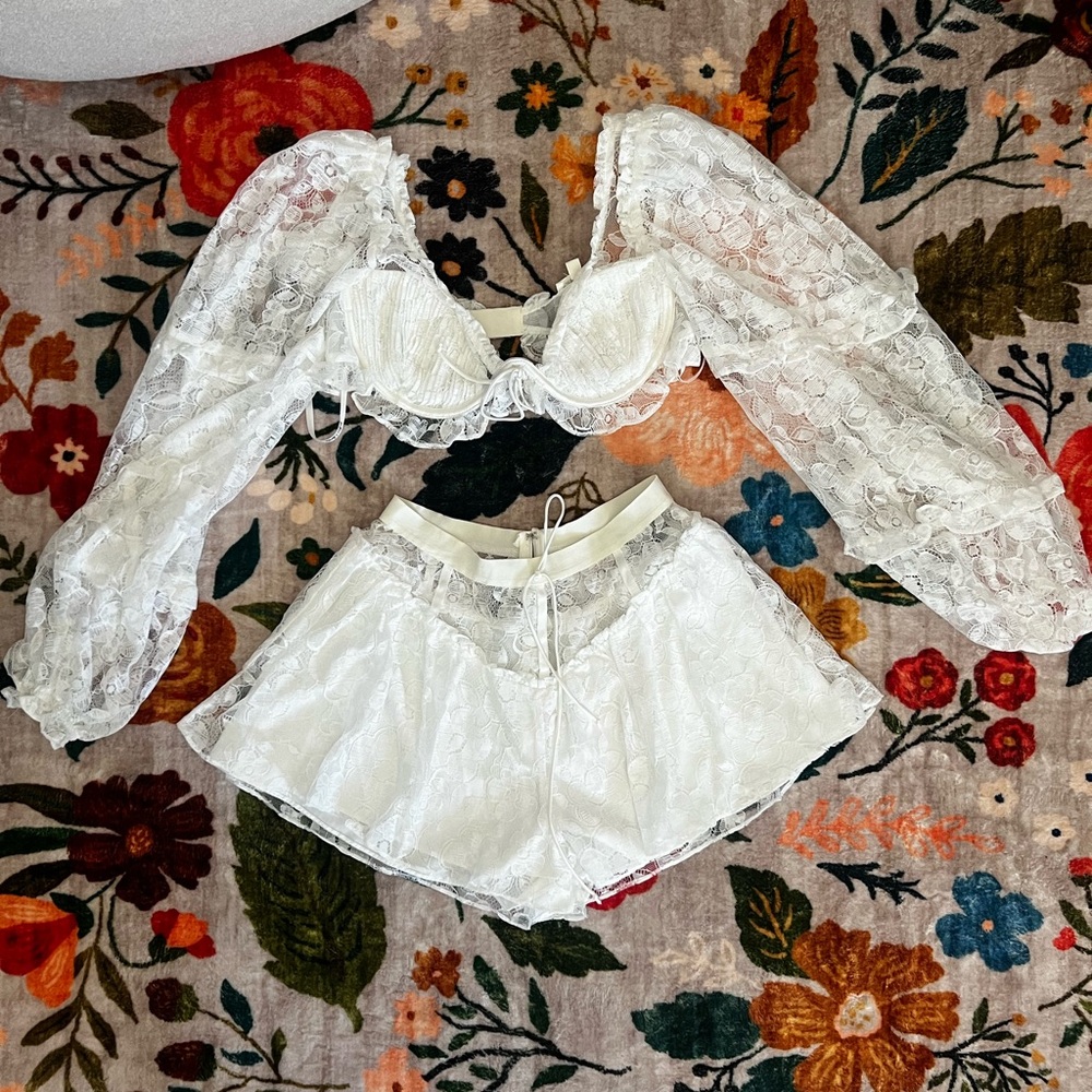 For Love and Lemons Daniela Festival set